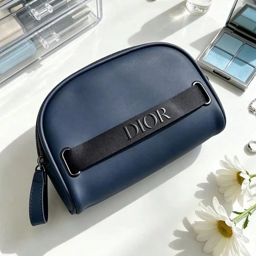 Borsa Cosmetica Dior Blu Navy  - Luxury Bags Dior recensione e prezzo