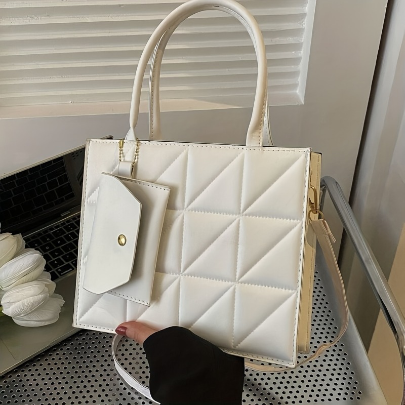 Elegante Borsa Trapuntata, Bor - Structured Handbag Top Handle recensione e prezzo