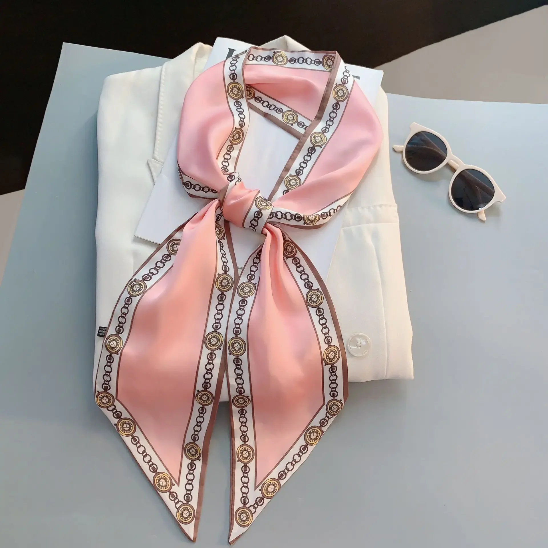 Sciarpa Skinny Stampata di Des - Luxury Bags Brands recensione e prezzo