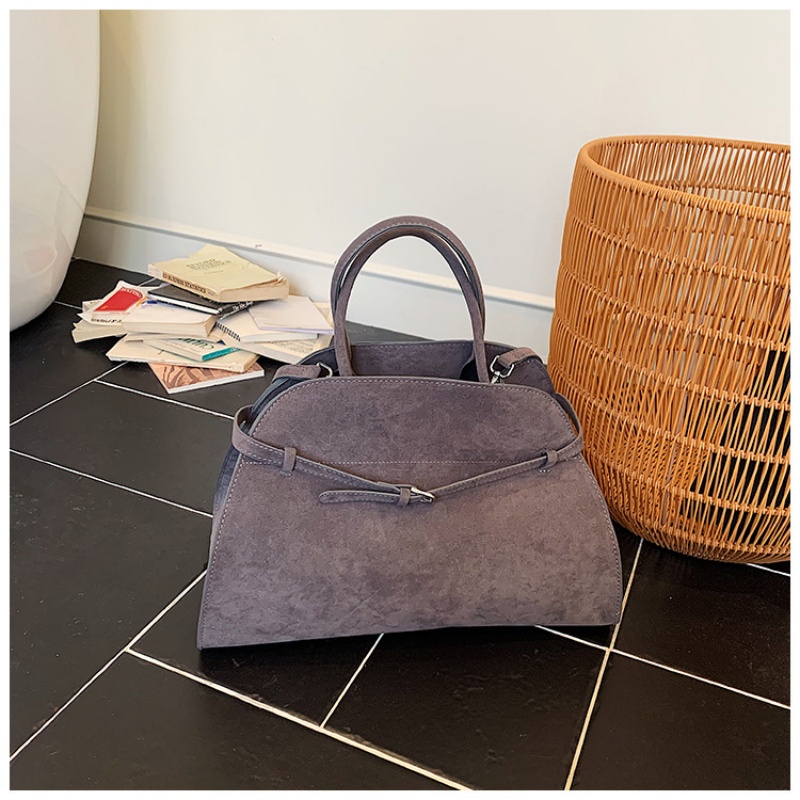 Borsa a cupola strutturata con - Structured Handbag Top Handle recensione e prezzo