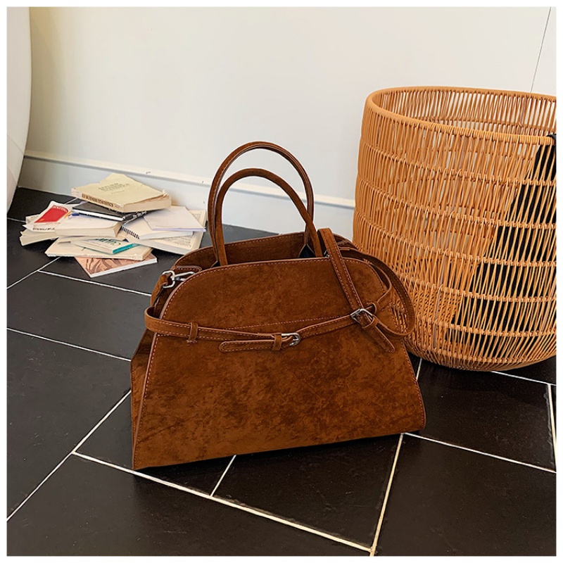 Borsa a cupola strutturata con - Structured Handbag Top Handle recensione e prezzo