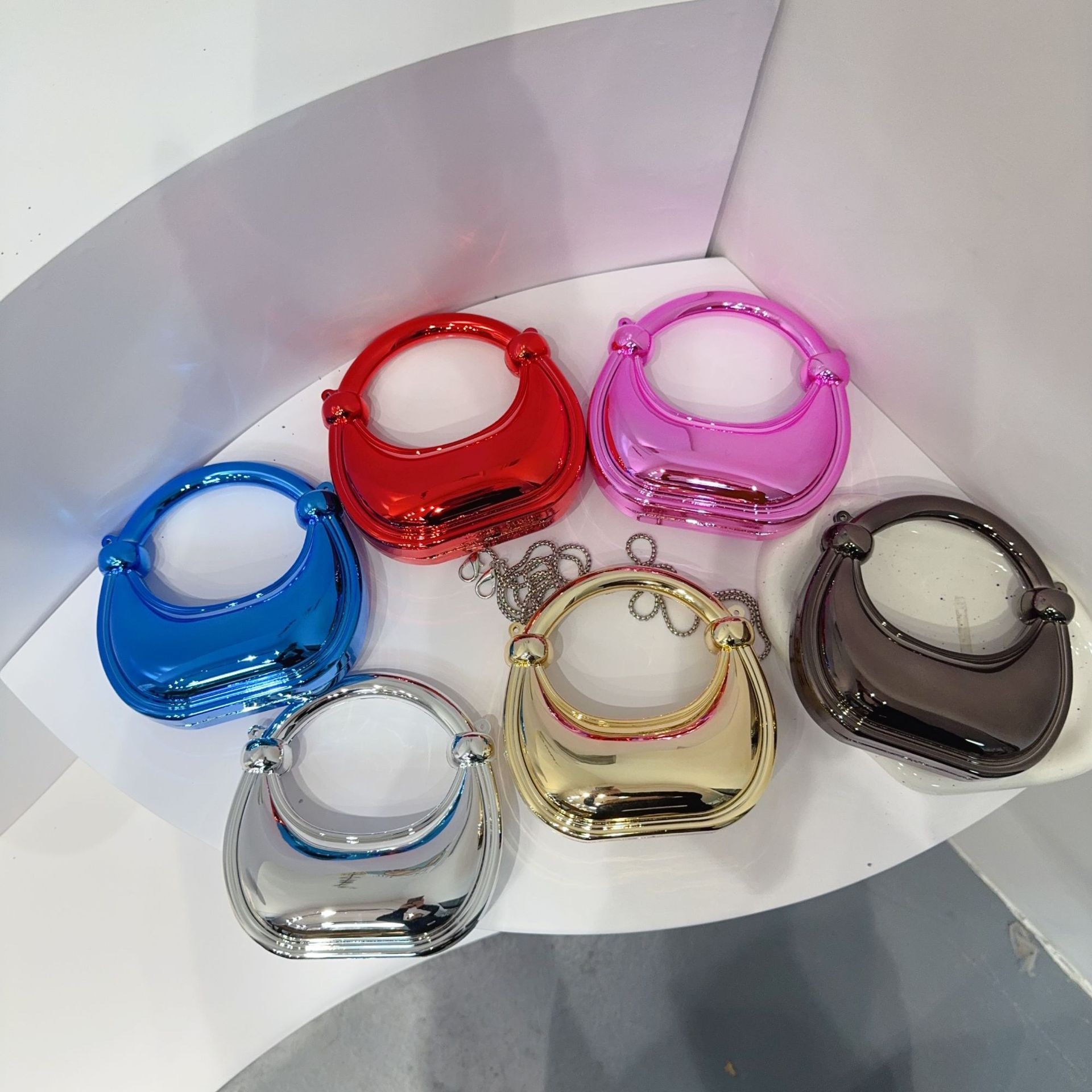 Mini borsa da sera dorata Bors - Luxury Bag Collection recensione e prezzo
